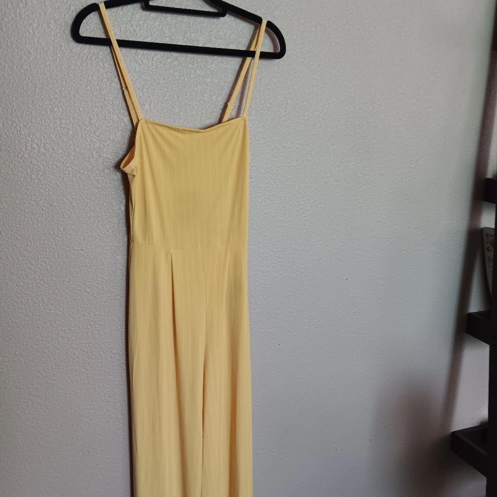 Forever 21 Yellow summer jumpsuit
